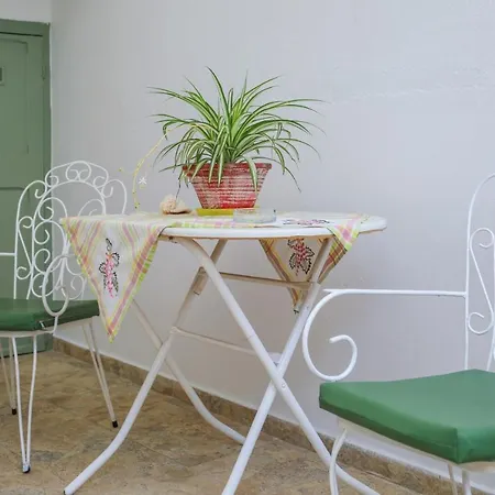 Apartment Myrto House Skiathos Town
