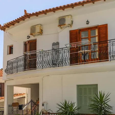 Myrto House Apartment Skiathos Town