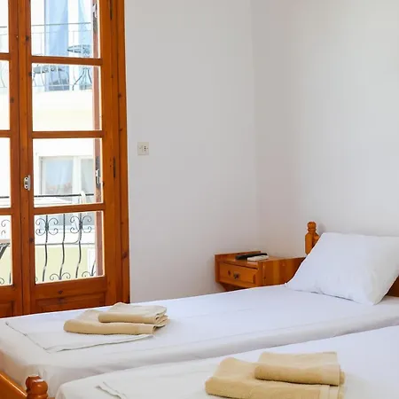 Myrto House * Skiathos Town